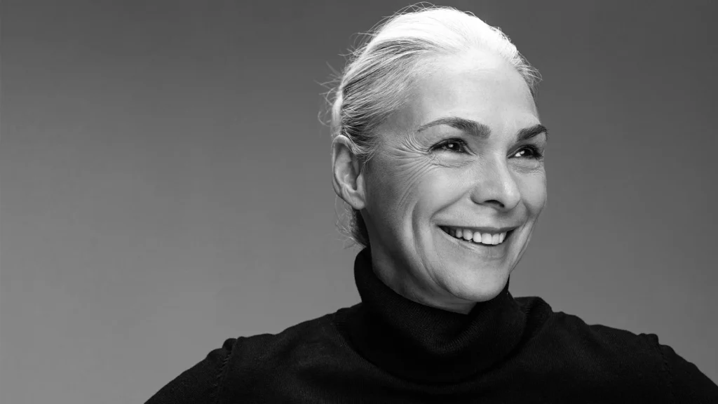 Can dental implants replace dentures?